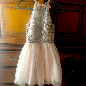 Girls dress
